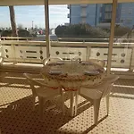 Sea View Flat For 7 Guests In A Residence In Caorle
